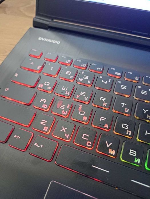 Ноутбук MSI GE62 7RD Apache