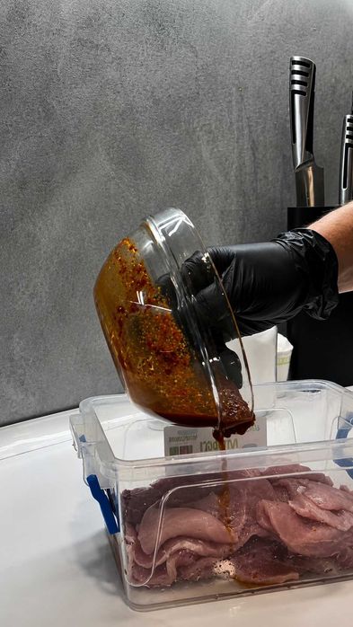 Спробуй справжній смак! Замовляй м'ясні джерки MeatCraft прямо зараз.
