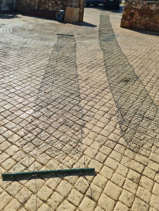 Rede de vedação malha solta plastificada verde