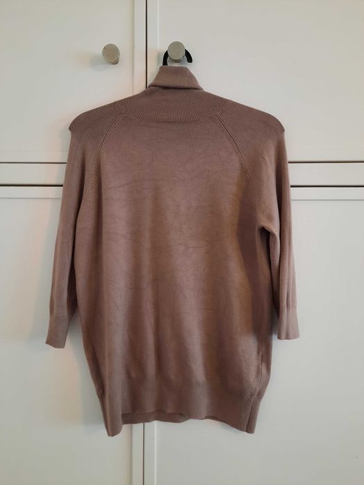 Camisola de gola alta Zara