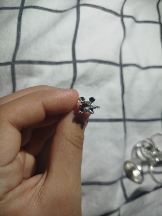 Кольца б.у почти не ношеные