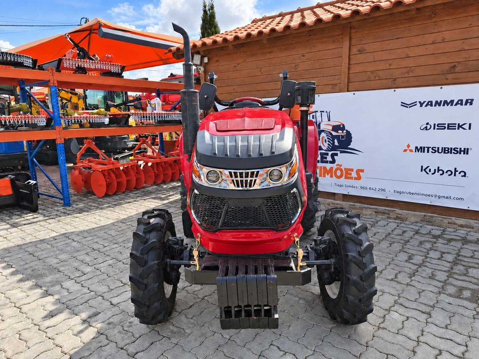 TRATOR TRS 504 – 50 CV | FORÇA E VERSATILIDADE