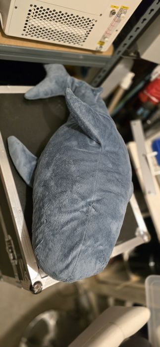 Tubarão peluche grande