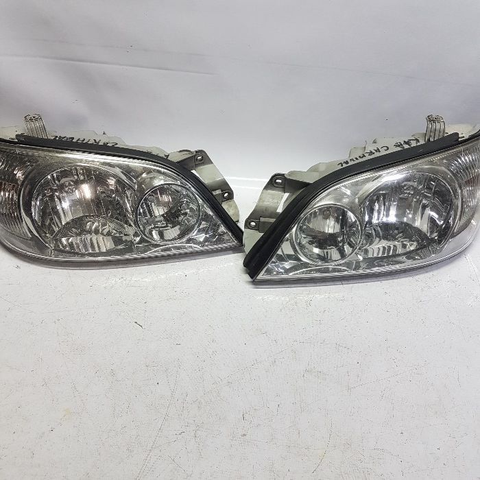 Farol farolim espelho Kia Carens Kia Carnival