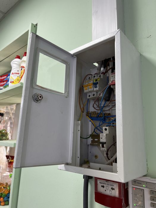 Продається комерційне приміщення