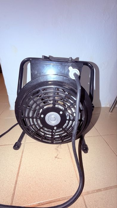 Aquecedor industrial utilizado poucas vezes