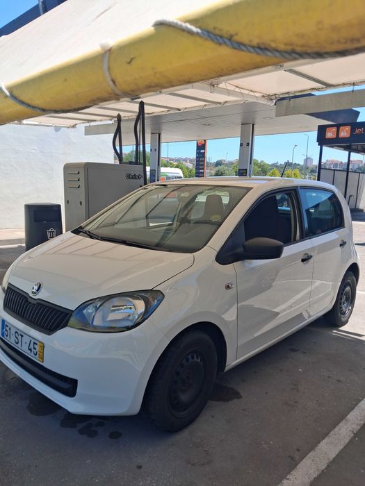 Vendo Skoda Citigo Active 2017 , 141 mil km, gasolina,  IUC e inspeção 2026 pagos. Não reservo!