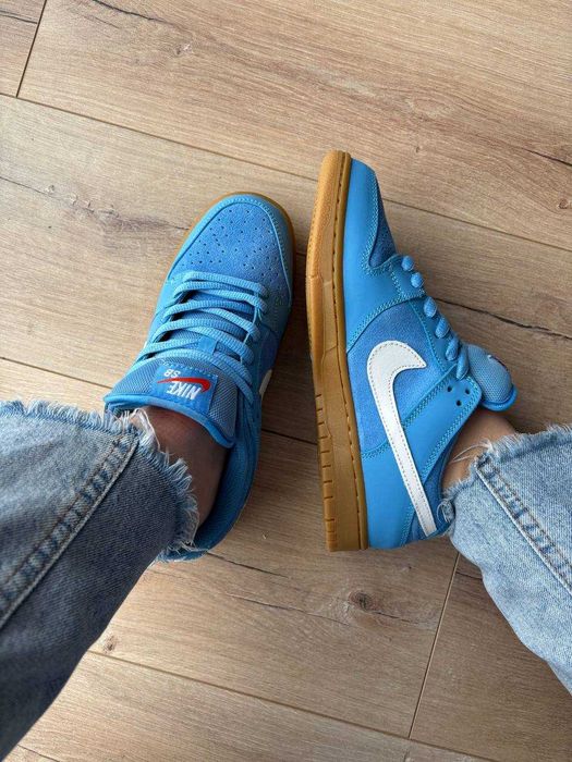 Nike SB Dunk ISO University Blue