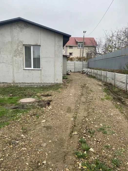 (13) Продам новий будинок в Сухому Лимані