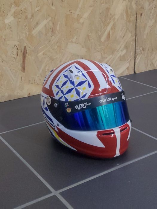 Capacete Arai sk6