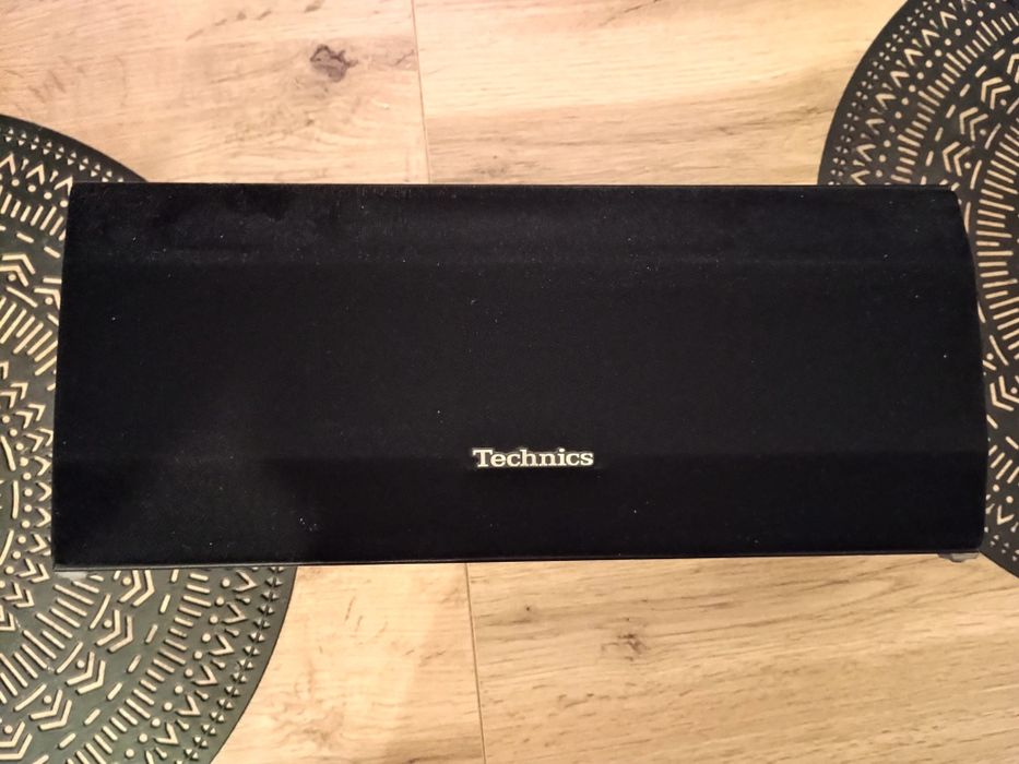 Głośniki surround i centralny Technics