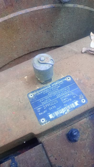 Strzępiarka kruszarka do smieci odpadów tasmociąg elektromagnes silnik