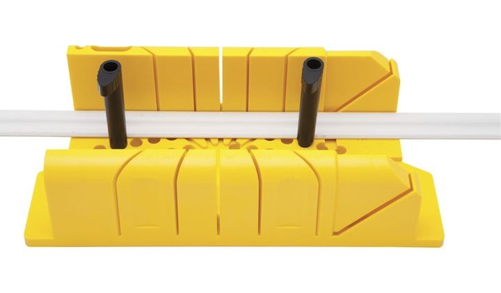 Przyrżnia Skrzynka Uciosowa Z Piłą 46cm Stanley