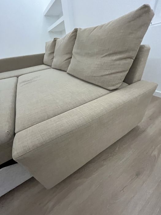 Sofa cama com chaise longue IKEA Friheten, cor Bege