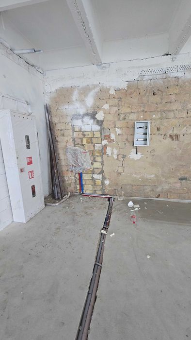 метро Мостицька, ЖК Діброва Парк.