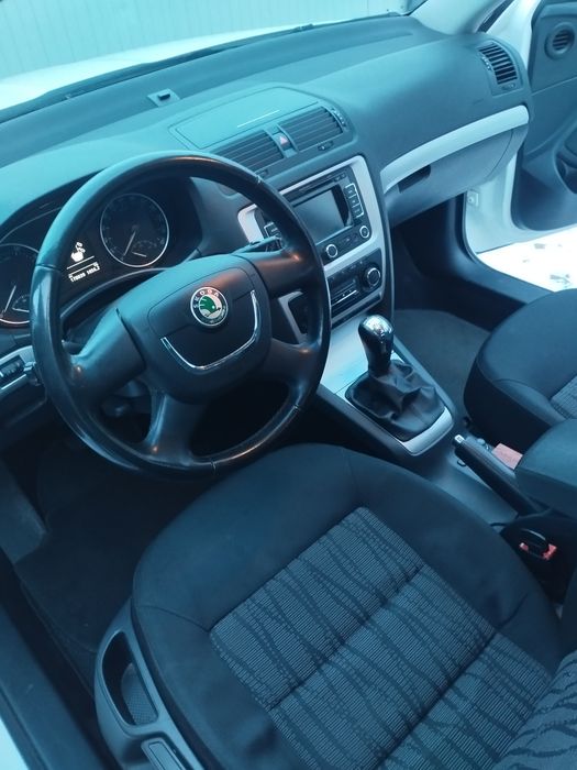 Мотор 4 циліндровий 1,2 бензин турбіна