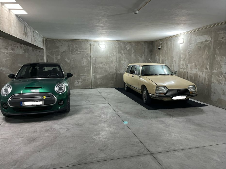 Aluguer Garagem Classicos