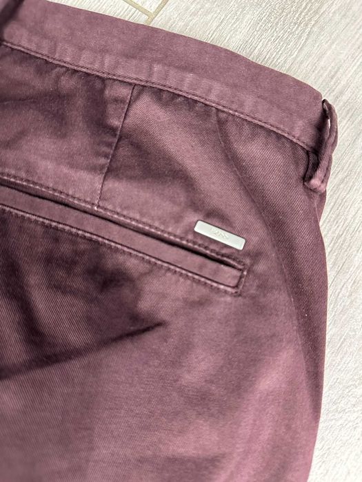 Hugo Boss Spodnie Chino Męskie W32 Bordowe Slim Casual Premium