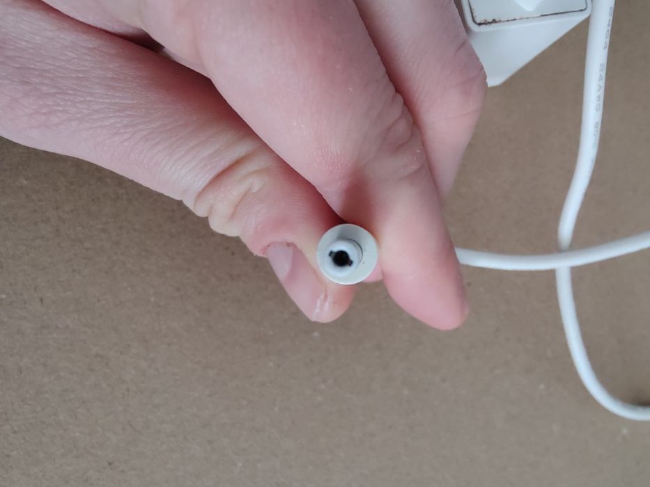 Блок живлення power adapter 12V/1A. 4mm×1,7mm від роутера XIAOMI