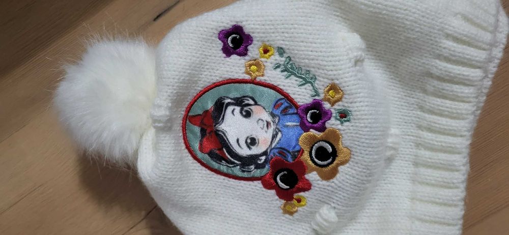 Czapeczka Dziewczęca Disney, dzianinowa, z Królewną Śnieżką