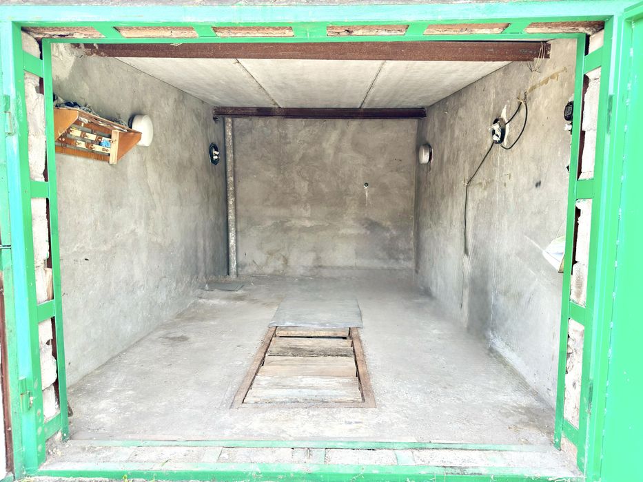 Продаж гаражу у кооперативі. ЦЕНТР! Широка. Руді