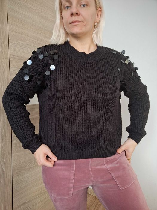 Czarny sweter rozmiar S