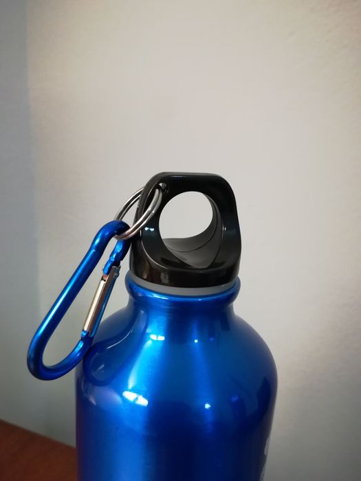 Garrafa metálica64586336647937121