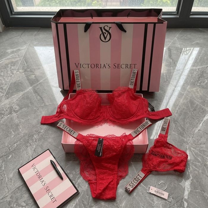 Распродажа Комплект Виктория Сикрет • Victoria's Secret Трусики