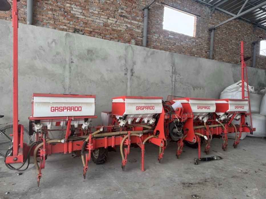 Продам сівалку пропашну Гаспардо SP8R70 Gaspardo