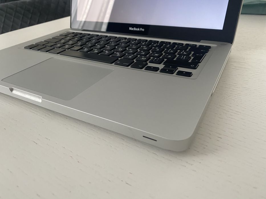 Продам MacBook Pro