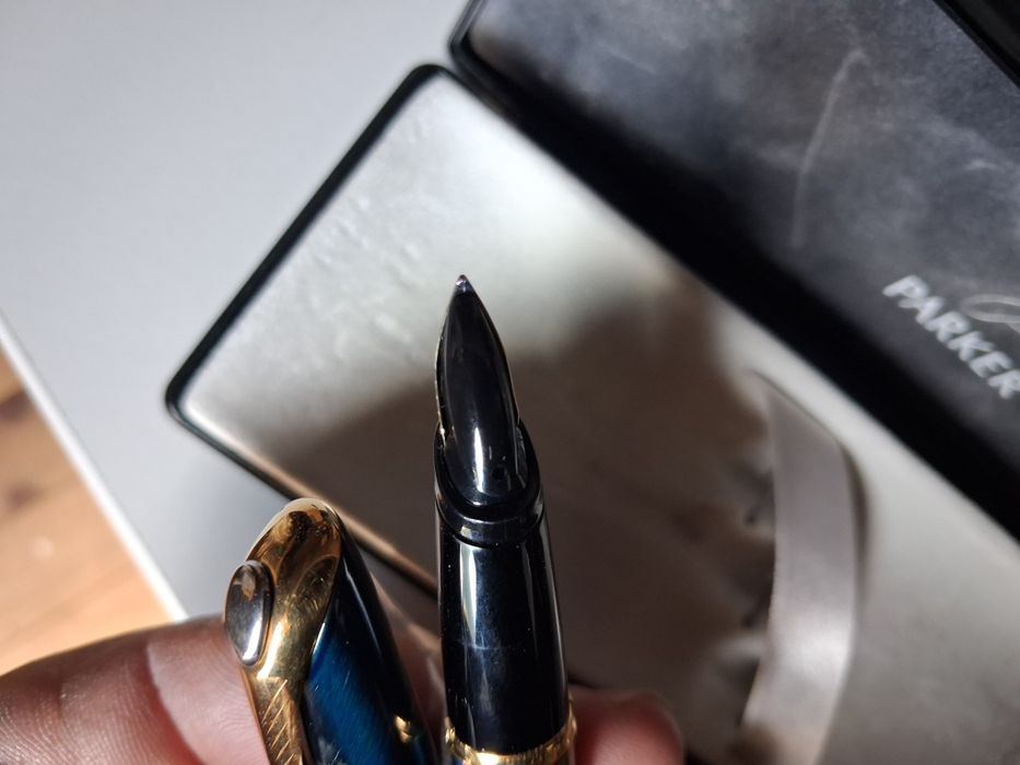 Caneta tinteiro Parker Elipse