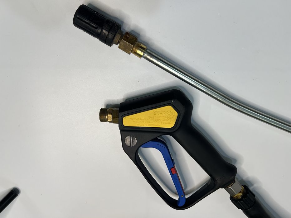 Професійна мийка karcher HD 650SX