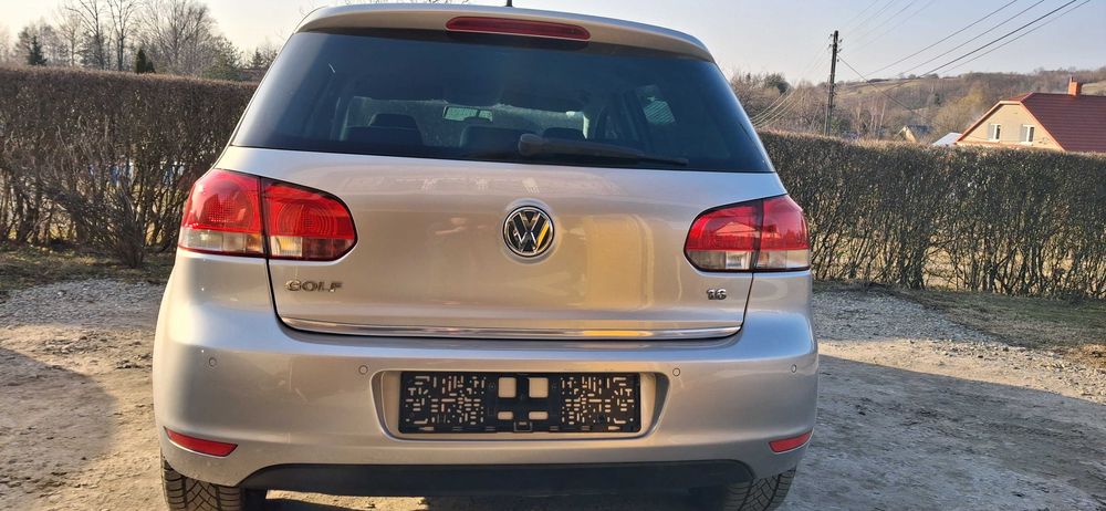 Volkswagen Golf VI 2009 1.6 benzyna 102KM