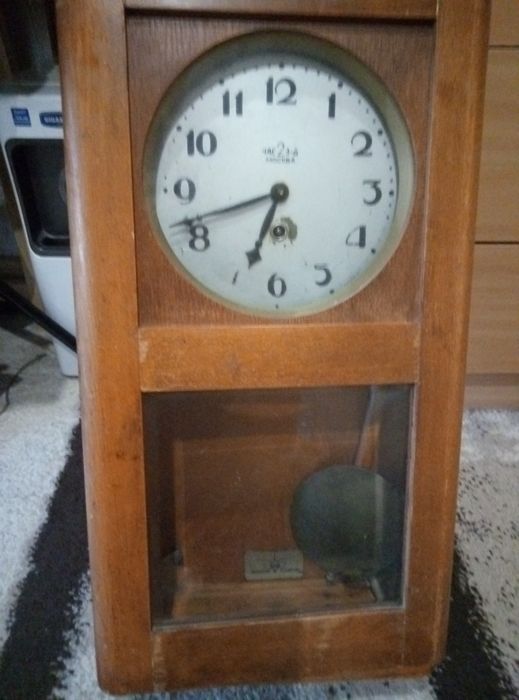 Часы настенные б. У.