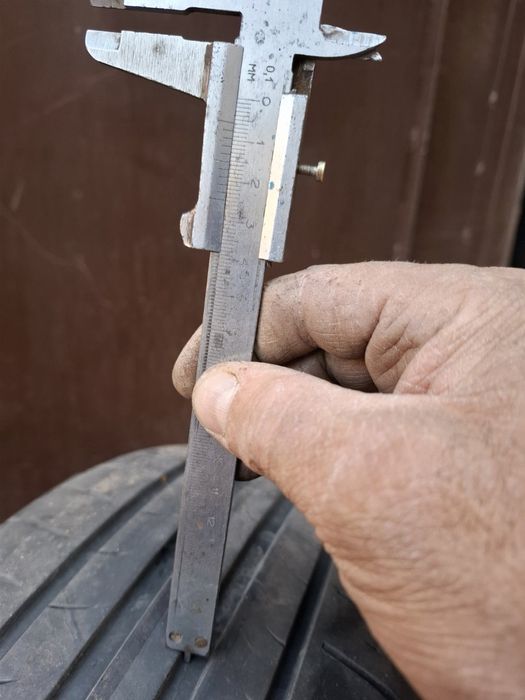Продам комплект диска 5*112 р16 резина dunlop та колпаки 205*55 р16