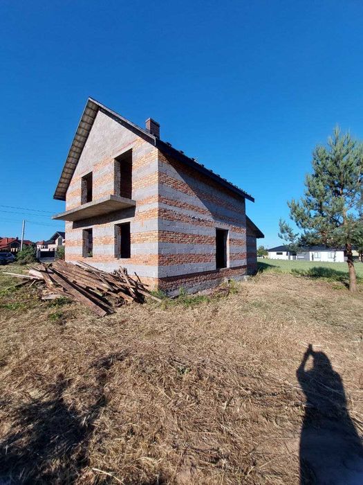 Продаж будинку Івано-Франкове