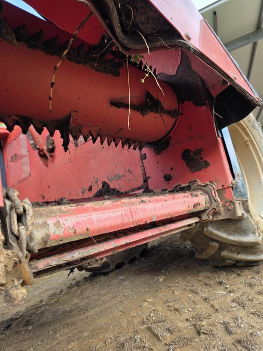 Espalhador estrume / alimentador de silagem