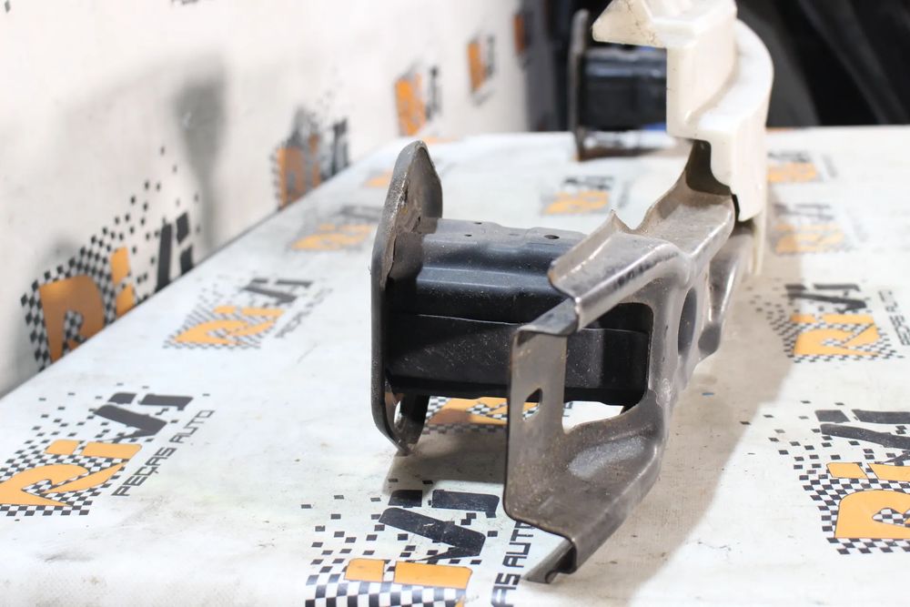 Reforço pára-choques trás BMW 3 (F30, F80)