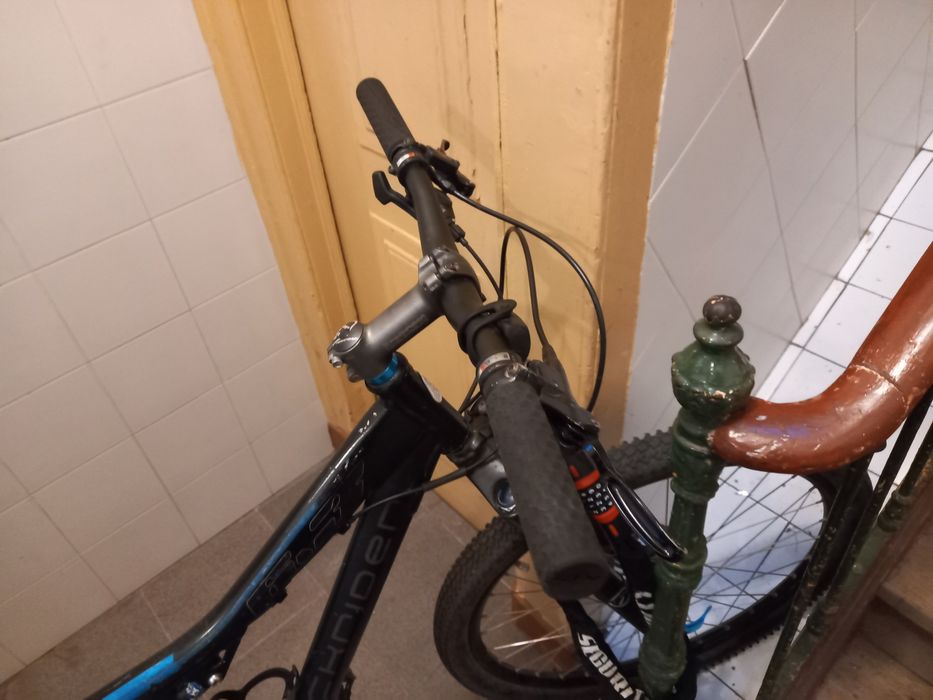 Bike with  2 suspension