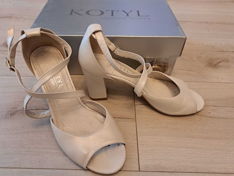 Sandały skórzane KOTYL