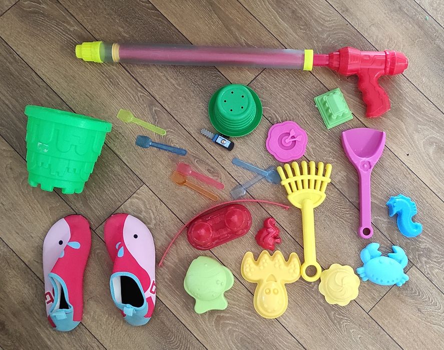 Іграшки всі за 000