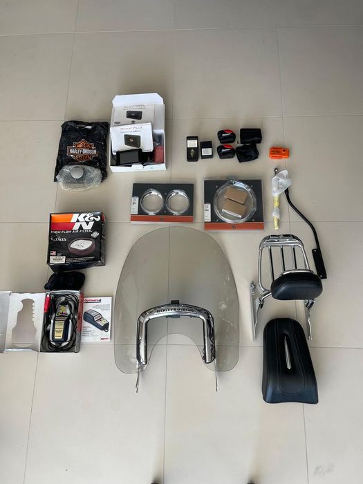 Harley-Davidson FLST FLSTNSE CVO
