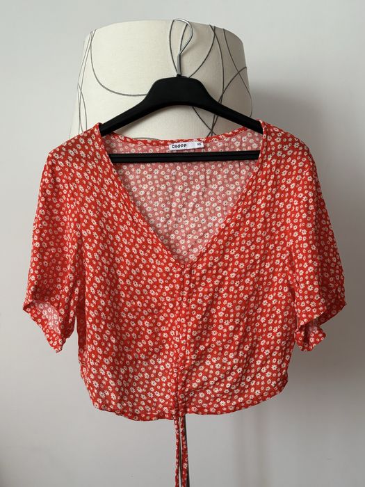 Camisola curta Cropp floral