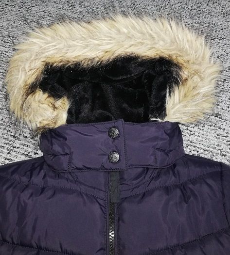 Kurtka taliowaną przejściowa jesienna wiosenna  H&M 134/140