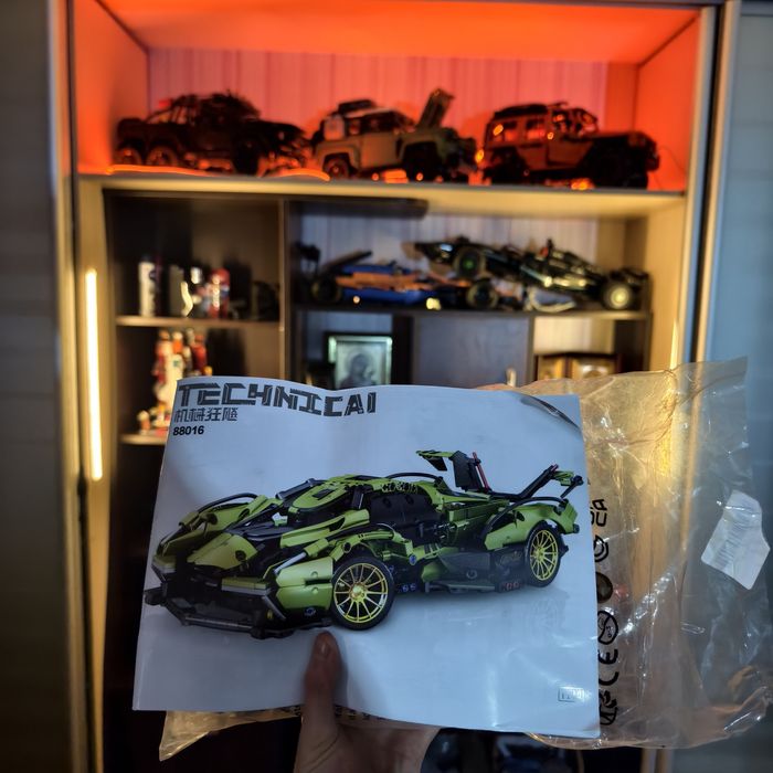 Конструктор техник Ламборгини суперкар