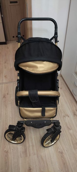 Wózek spacerowy na dużych kolach