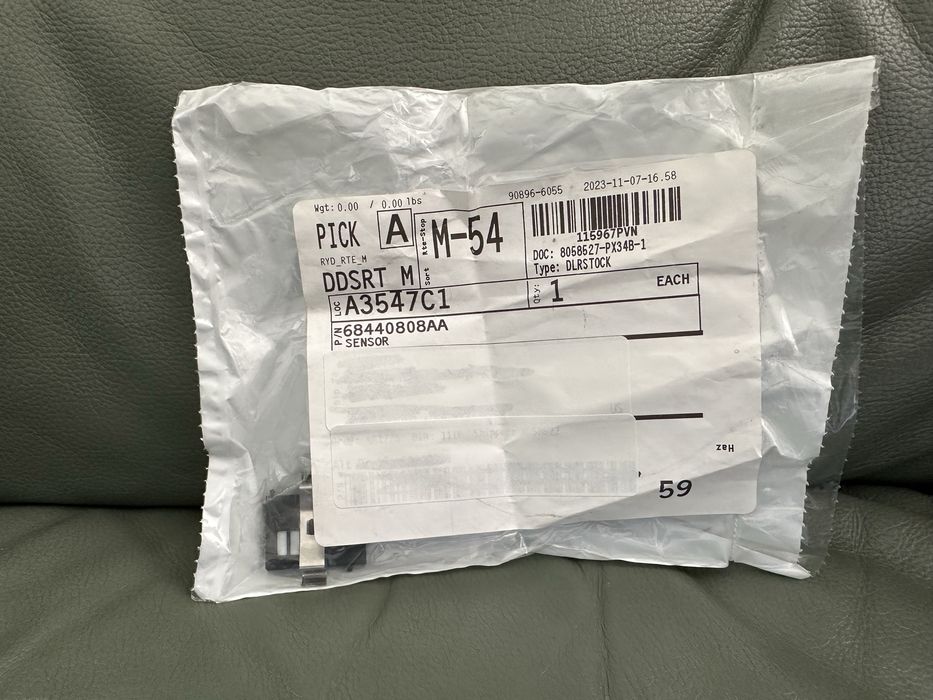 Датчик вологості - Mopar 68440808AA (оригінал). Jeep/Chrysler/Dodge