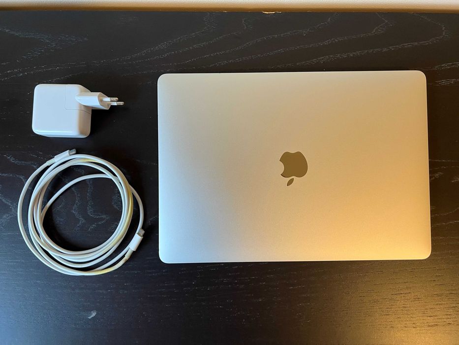 Macbook Air 13'' M1 - 256GB / 8GB RAM