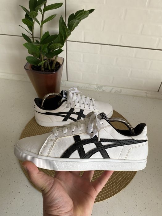 Чоловічі кросівки Asics classic CT 1191A165-101 розмір 41,5/26см.