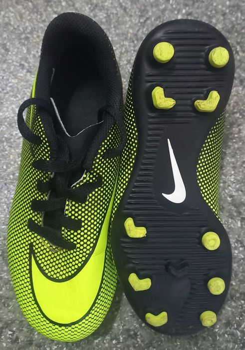 Футбольні бутси, розмір 29.5